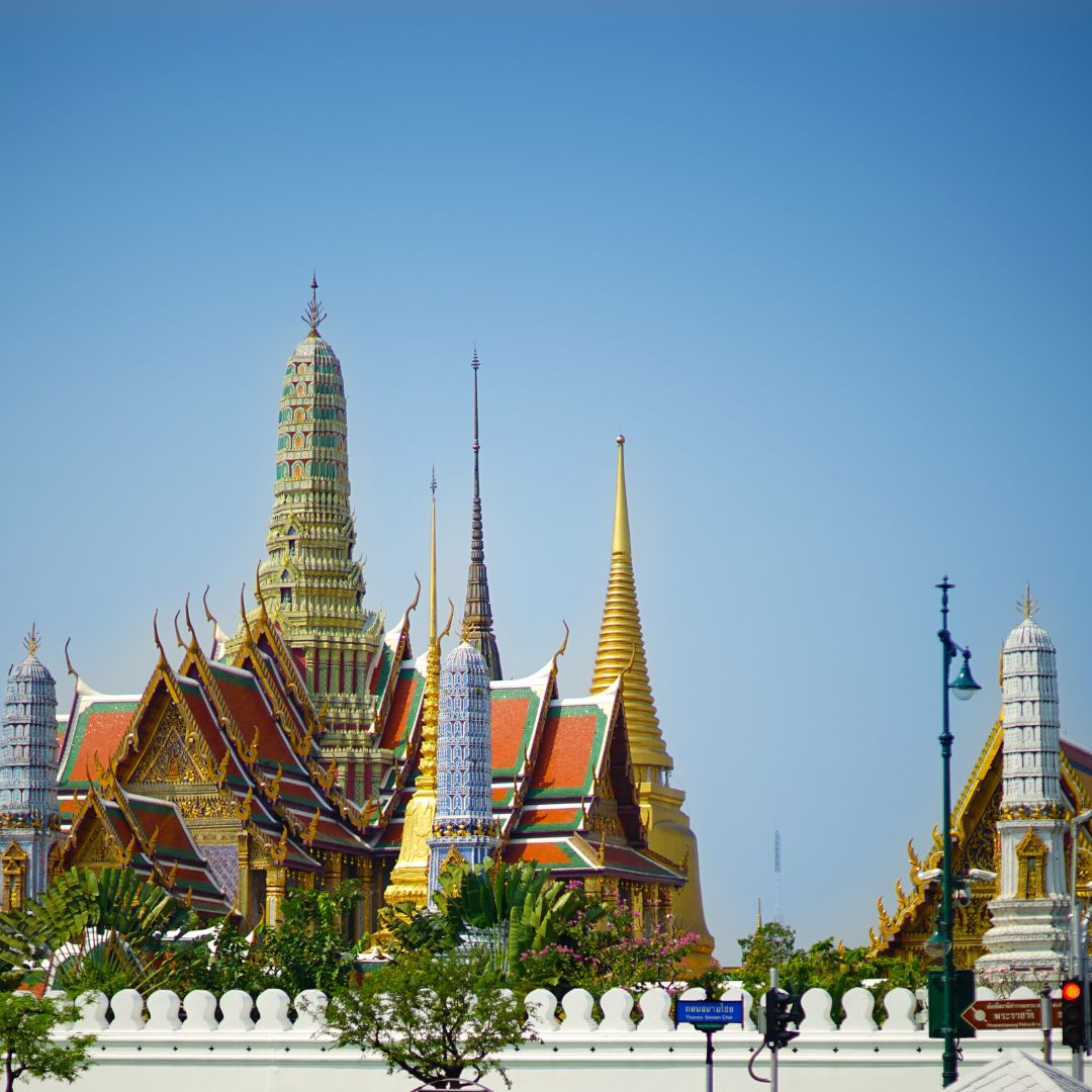 LAND OF SMILES : BANGKOK & PATTAYA