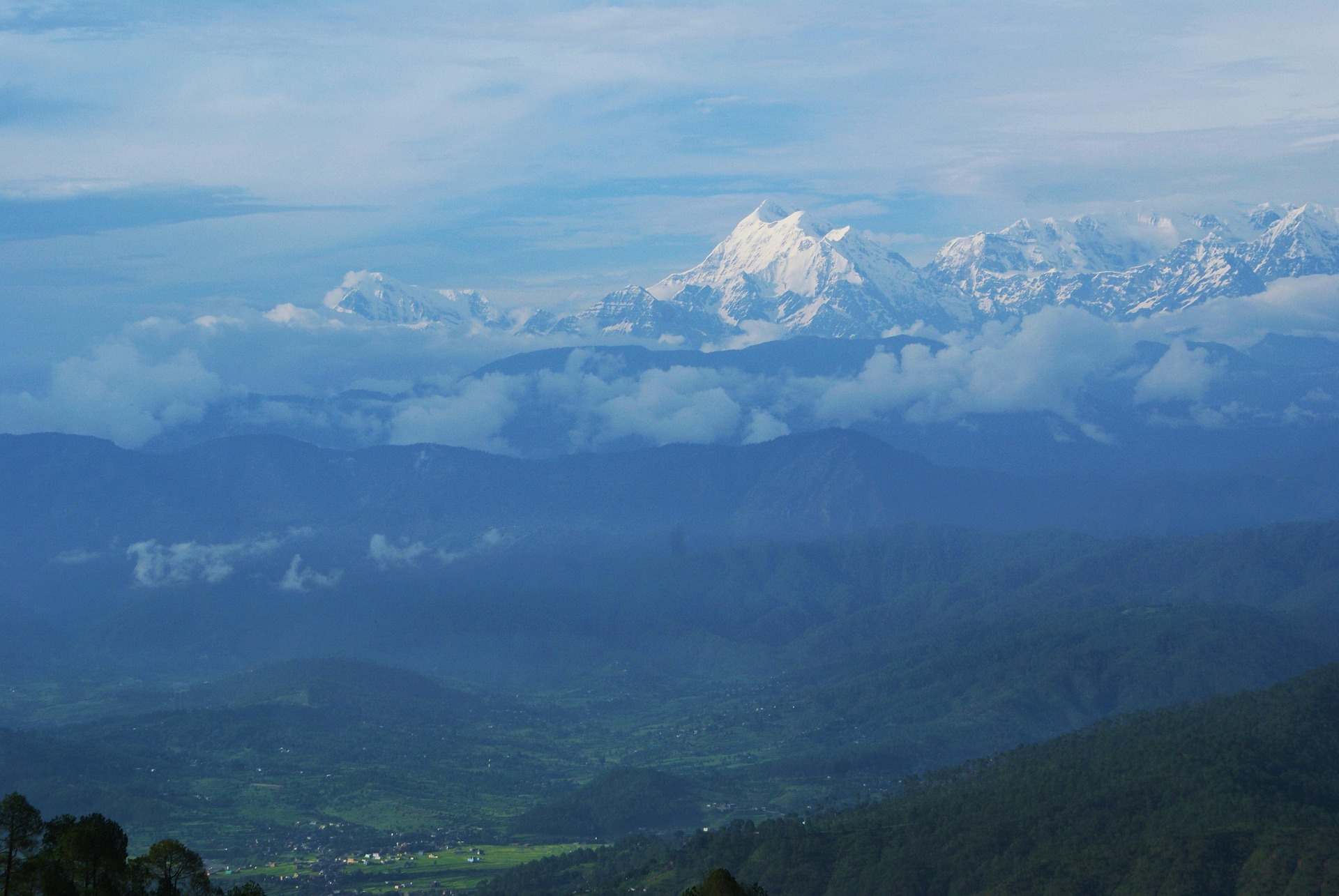 Serene Heights: Exploring Nainital & Kausani